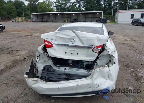 2016 Nissan Altima 2.5 из США, поврежденный, VIN 1N4AL3AP2GC204614